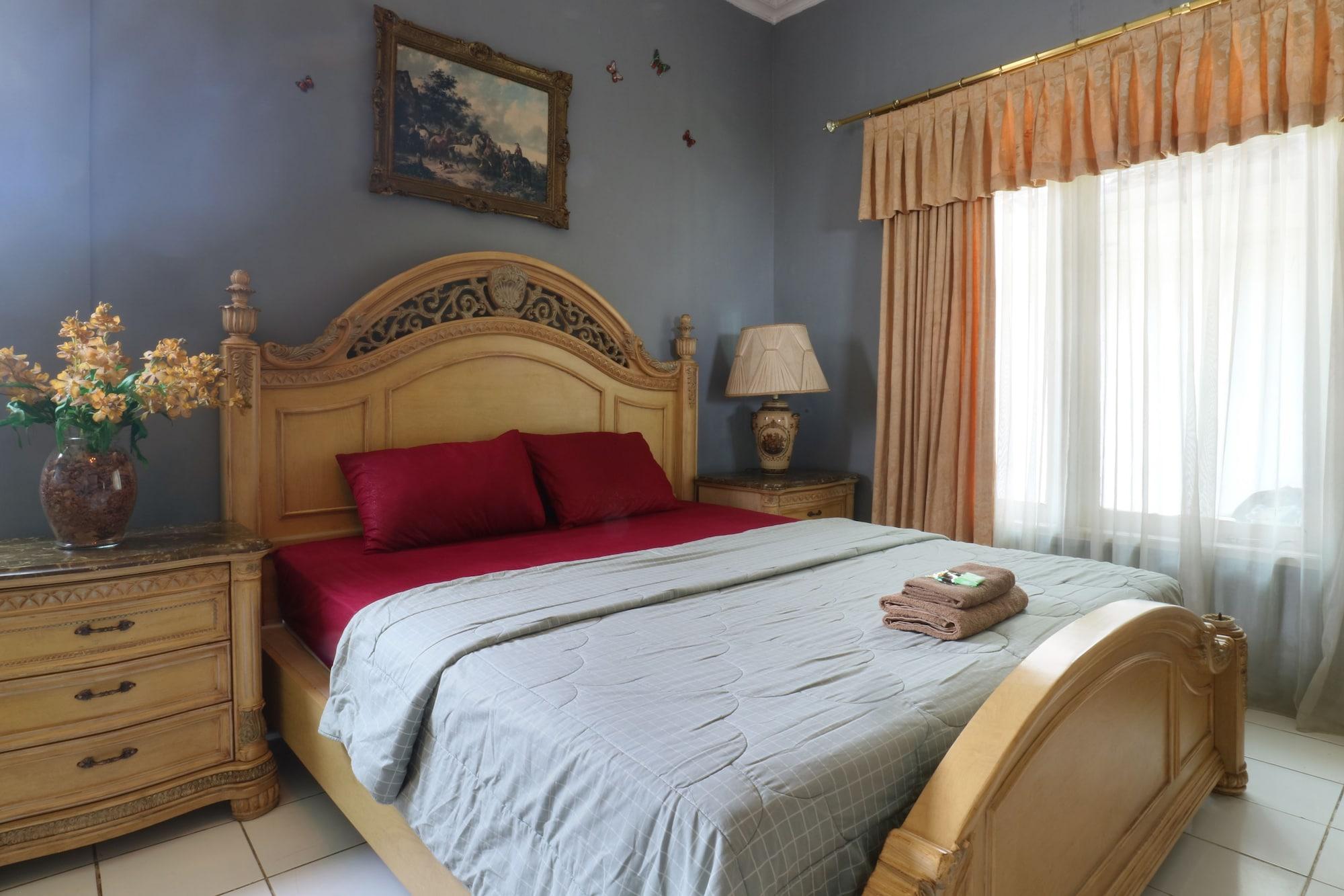 Villa Sri Manganti Jakarta Extérieur photo