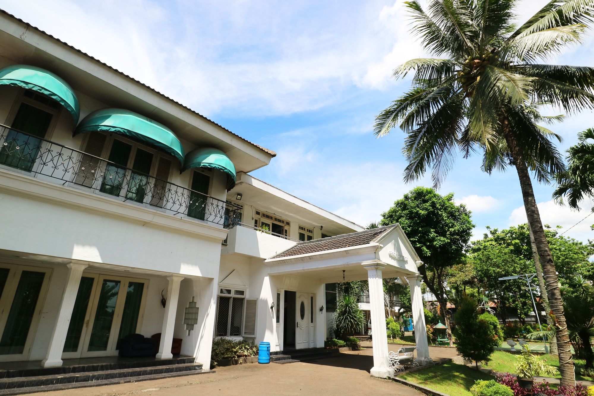 Villa Sri Manganti Jakarta Extérieur photo